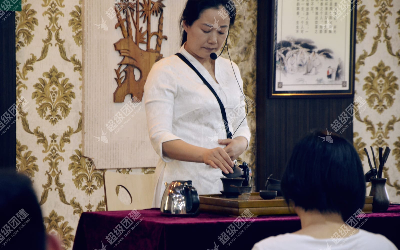 「微风拂动 春临茶园」春季踏青采茶团建活动流程图片