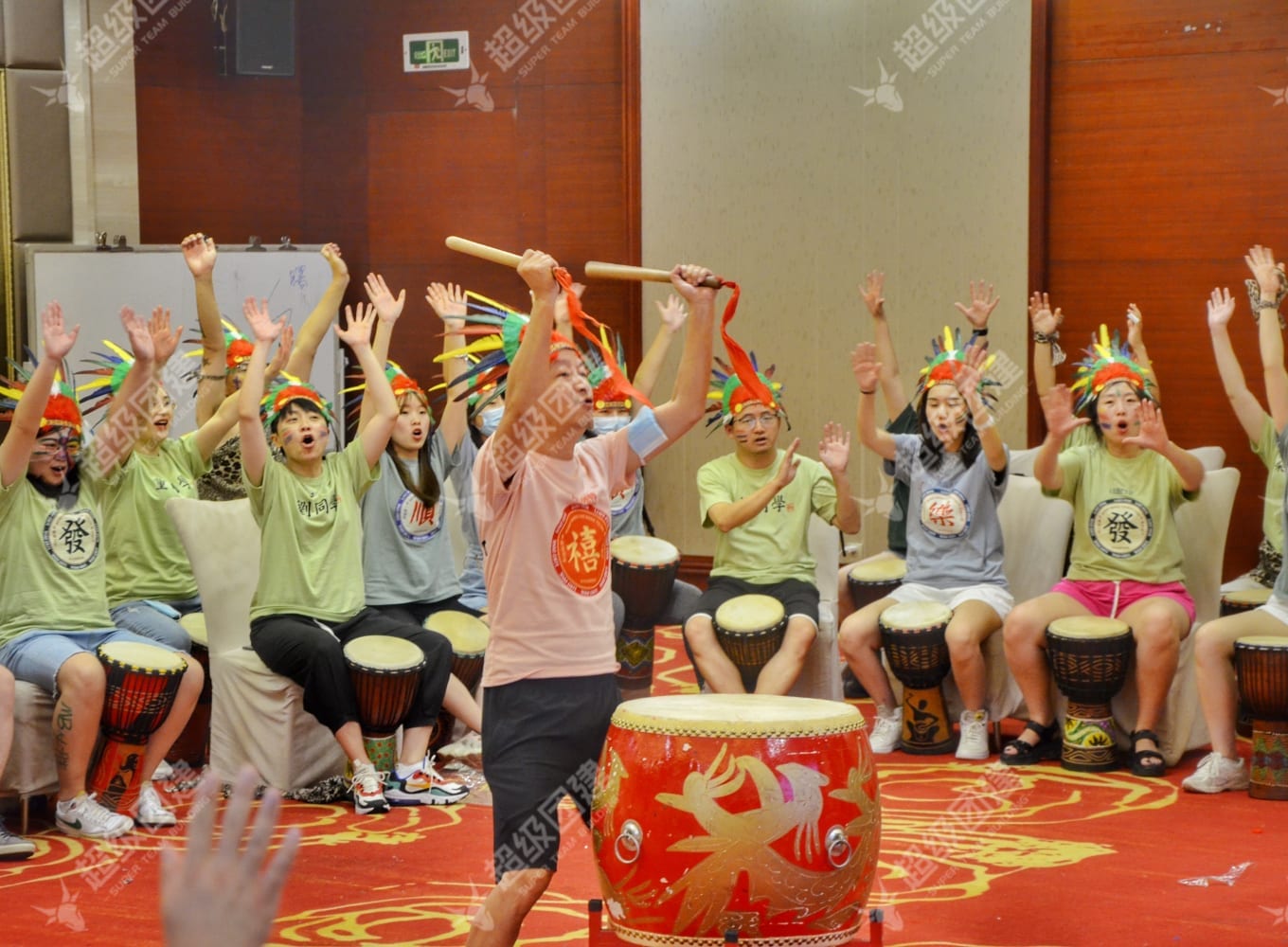 「鼓舞飞扬 舞动青春」燃情非洲鼓主题团建流程图片