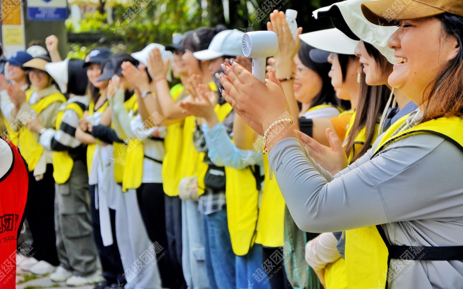 「竹影徒步 艺村团建 定向挑战 乐在其中」竹艺村一日户外活动流程图片