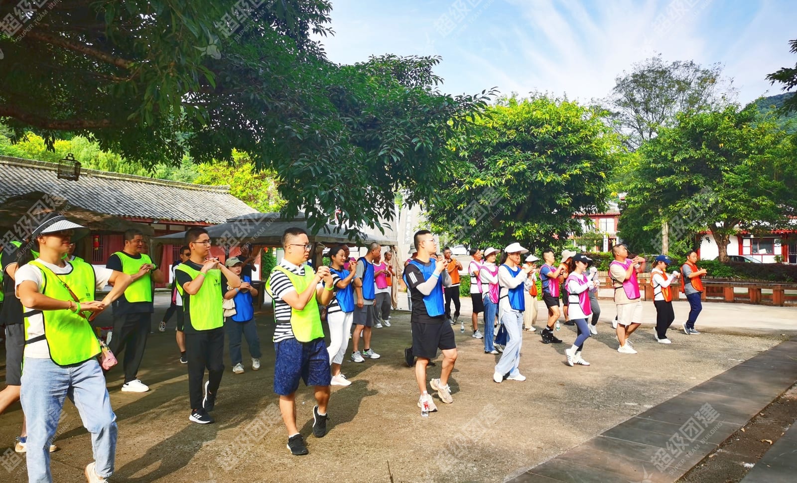 「鹤鸣山巅 &middot; 团队启航」两天一夜的凝聚之旅流程图片