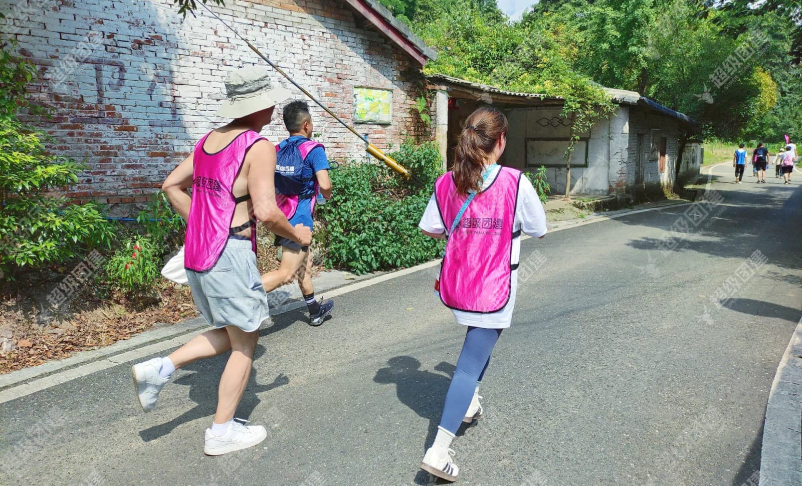 「鹤鸣山巅 &middot; 团队启航」两天一夜的凝聚之旅相册图片