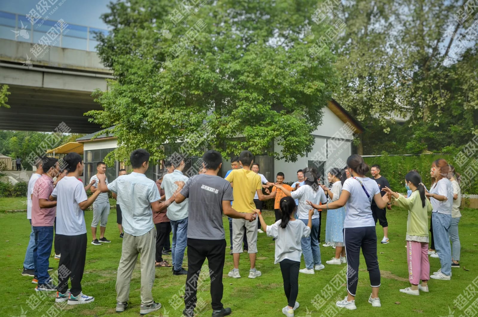 「团建新体验 合作无压力」三圣乡一日趣味团建相册图片