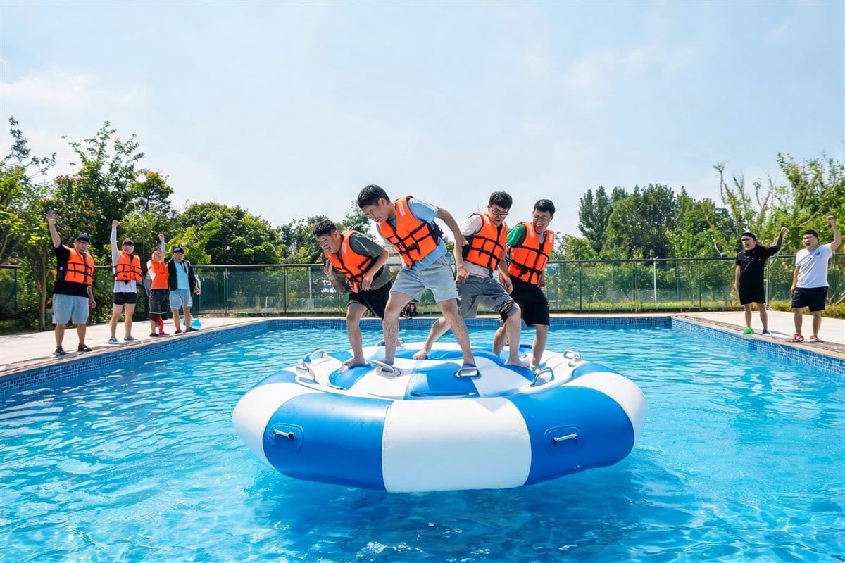 水上趣味运动会项目&mdash;水上陀螺